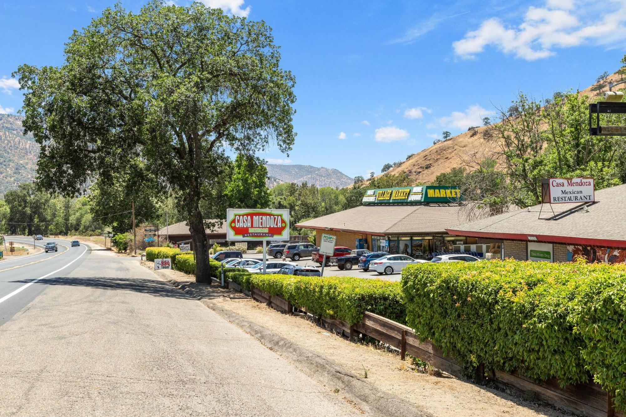 The Belle Sequoia Motel Rm9 Three Rivers Zewnętrze zdjęcie